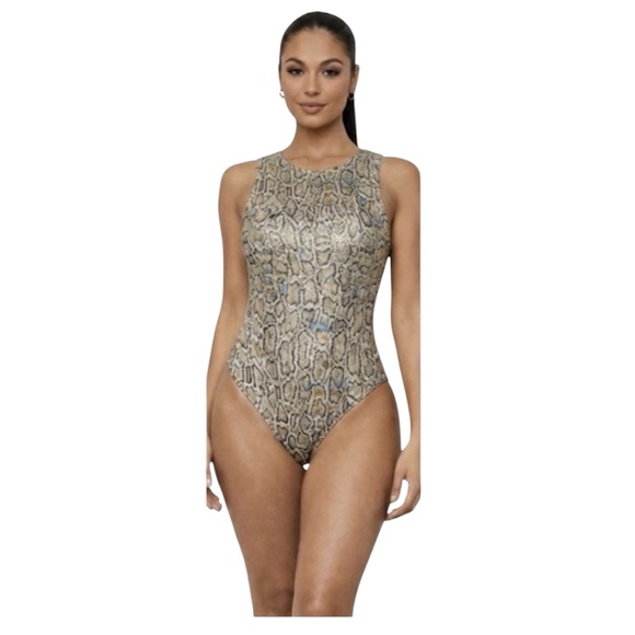 IJAK Tops - Animal Print Gold Silver Snake Skin Body Suit Size: Medium